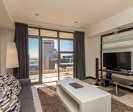 Hanstrijdom Street 2BR Serviced Apartment