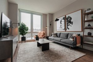 Bank St Apartment