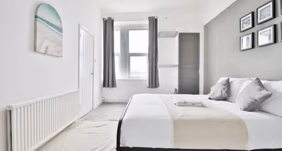 46 Knowle Road near Centre