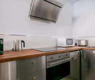 Vallehermoso Serviced Apartment