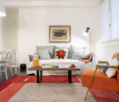 Lana Service Apartment