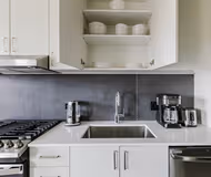 West Schiller St Apartment