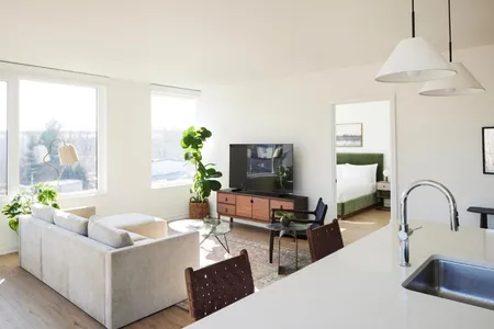 Kelly Dr Serviced Apartment