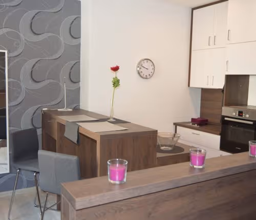 Pekarska Service Apartment