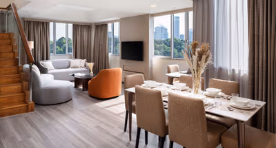 Clemenceau Avenue Rd. Apartment