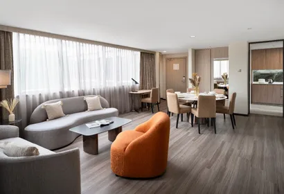Clemenceau Avenue Rd. Apartment