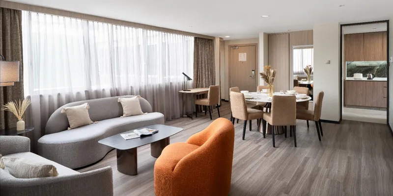 Clemenceau Avenue Rd. Apartment