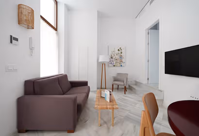 Argote Service Apartment