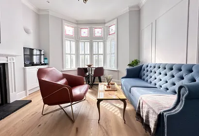 Pontcanna Sapphire at 86 Ryder St.