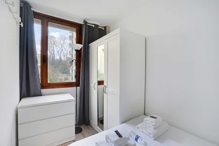 Victor Service Apartment