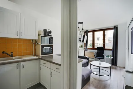 Victor Service Apartment