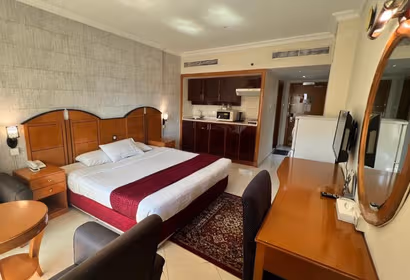 Al Hisn Street Serviced Apartment