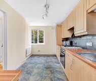 Cozy 3 bedroom house near Canary Wharf!