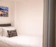 St Paul's Place With Garden And Parking