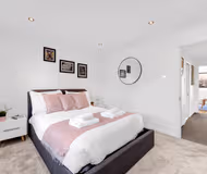 3 Bedroom House with garden, close to the City!