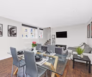 Central and spacious 3 bedroom house in Limehouse!