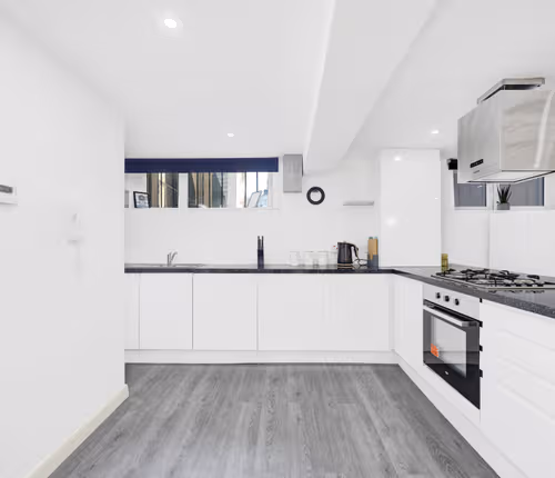 Large 2-bed apartment in the heart of Shoreditch!
