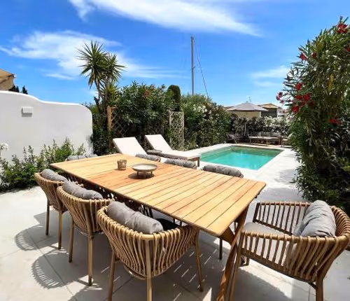 Grimaud 4 Bedroom Apartment