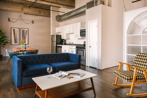 Louisiana St Apartment