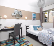 Juan-les-Pins serviced apartment