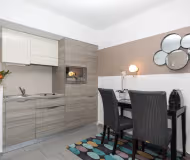 Juan-les-Pins serviced apartment