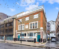 Loft-style 3 bed apartment in Hoxton London!
