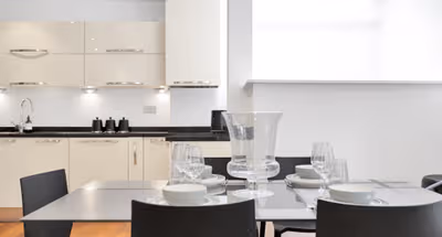 Loft-style 3 bed apartment in Hoxton London!