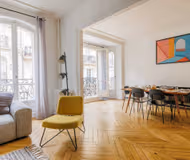 Parisien Service Apartment