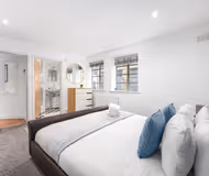 Fullwood's Mews- Hoxton