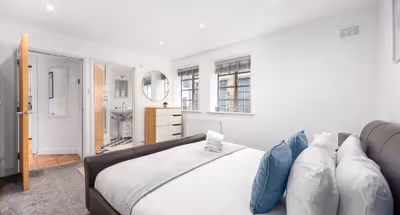 Fullwood's Mews- Hoxton