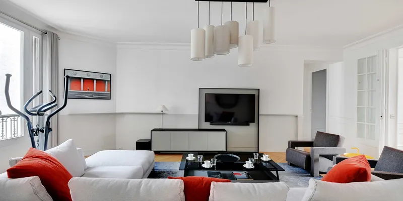 Lauriston Service Apartment