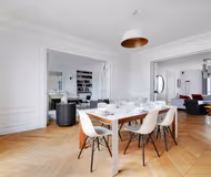 Lauriston Service Apartment