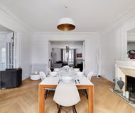 Lauriston Service Apartment