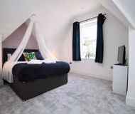 Luxury bedroom at 16 North Road Flat 4