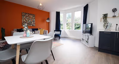 Dining space at 16 North Road Flat 4