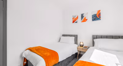 Spacious 2-bedroom townhouse in Lincoln!