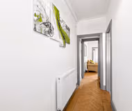 Spacious 2-bedroom townhouse in Lincoln!