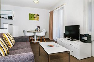 Hindley Street Serviced Apartment
