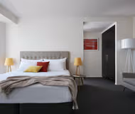 Victoria Terrace Street Serviced Apartment