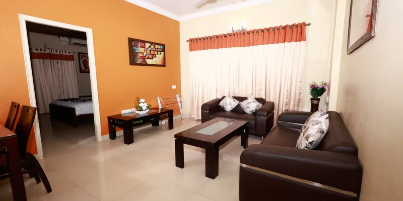Aces Cross Lane Service Apartment
