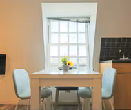 Long Stays 4 Bed 2 Bath Parking