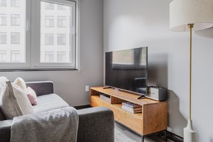 L St Northwest -2 Apartment