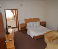 Thaba Tseka Street Serviced Apartment