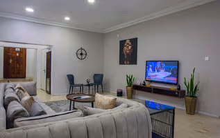 Thaba Tseka Street Serviced Apartment