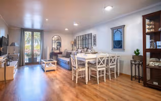 Paseo Colon Service Apartment