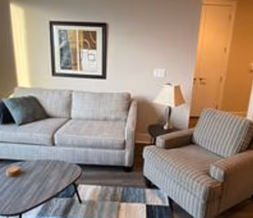 Wilshire Dr Apartment