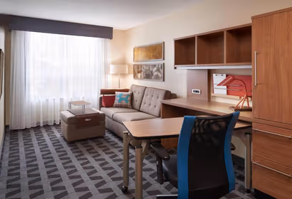 Dougall Ave Apartment