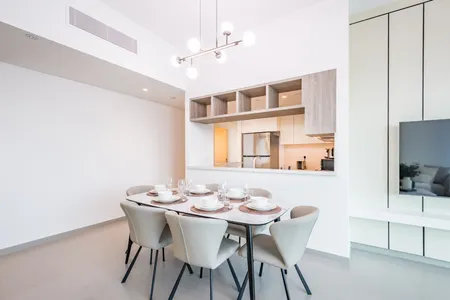 Three Bedroom apartment at Downtown Views II