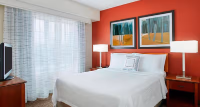 McConnor Pkwy Apart hotel