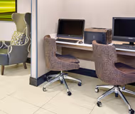 McConnor Pkwy Apart hotel